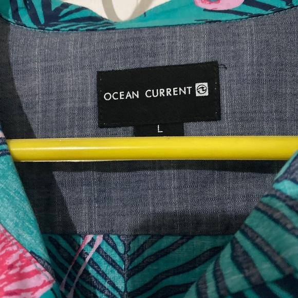 Green Hawaiian shirt with Flamingos on it !! - Picture 2 of 2